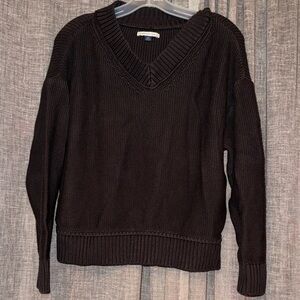 American Eagle Outfitters Long Weekend V-Neck Sweater